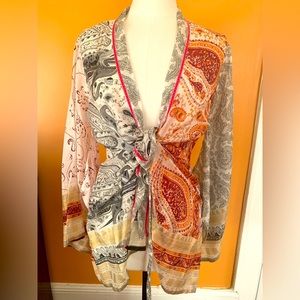 Silk short kimono.